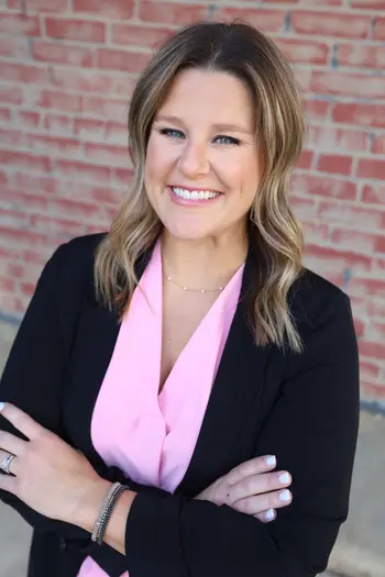 Hannah Sills