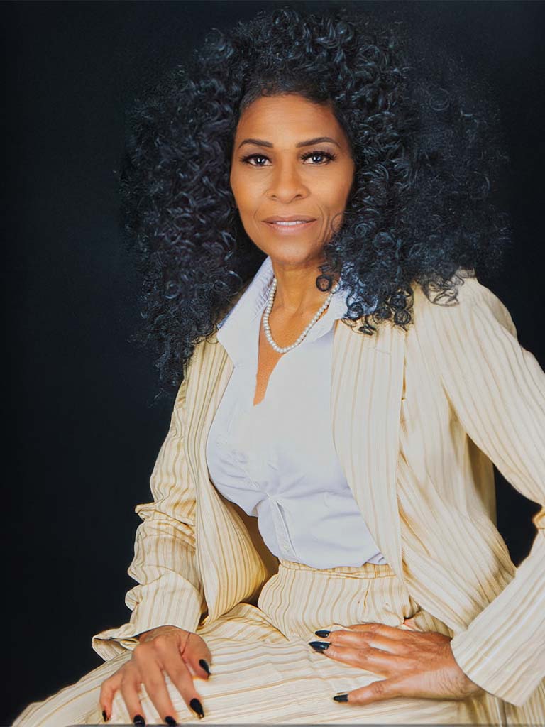 Candace Thrower - Real Estate Agent - CENTURY 21 Real Estate