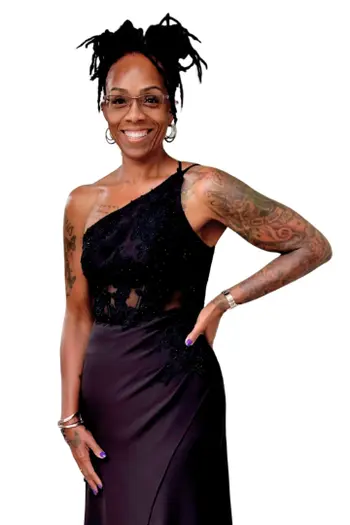 Tina Gregory