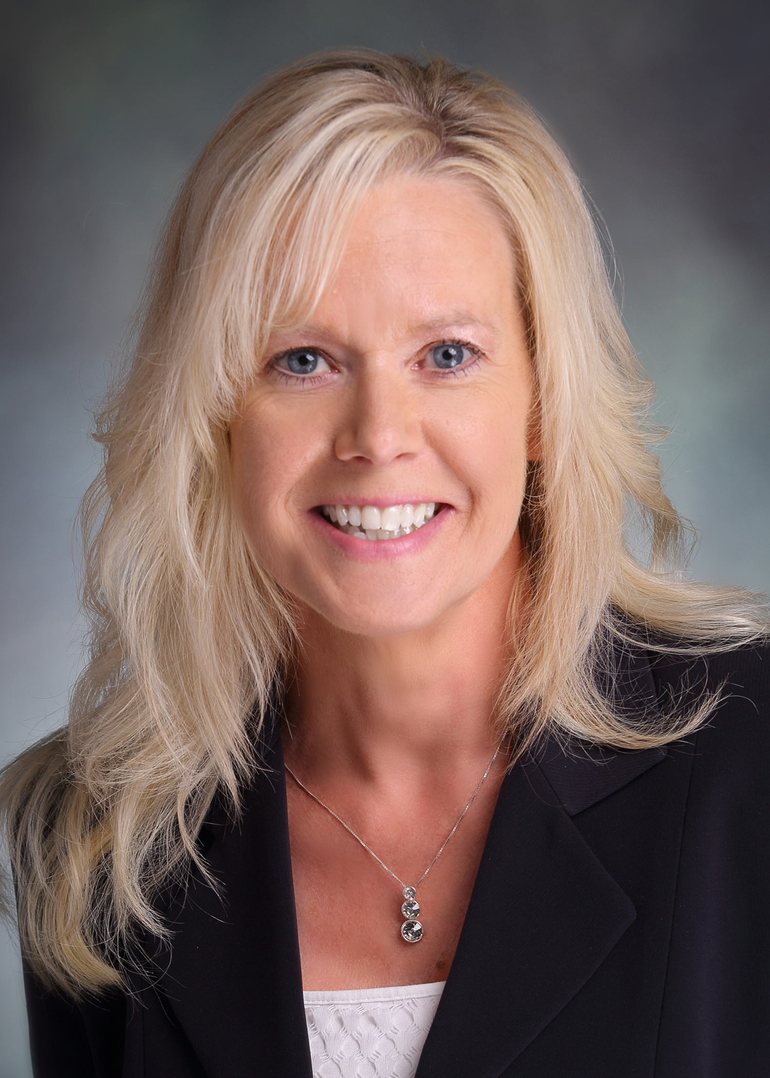 April Richards - Real Estate Agent - CENTURY 21 Real Estate
