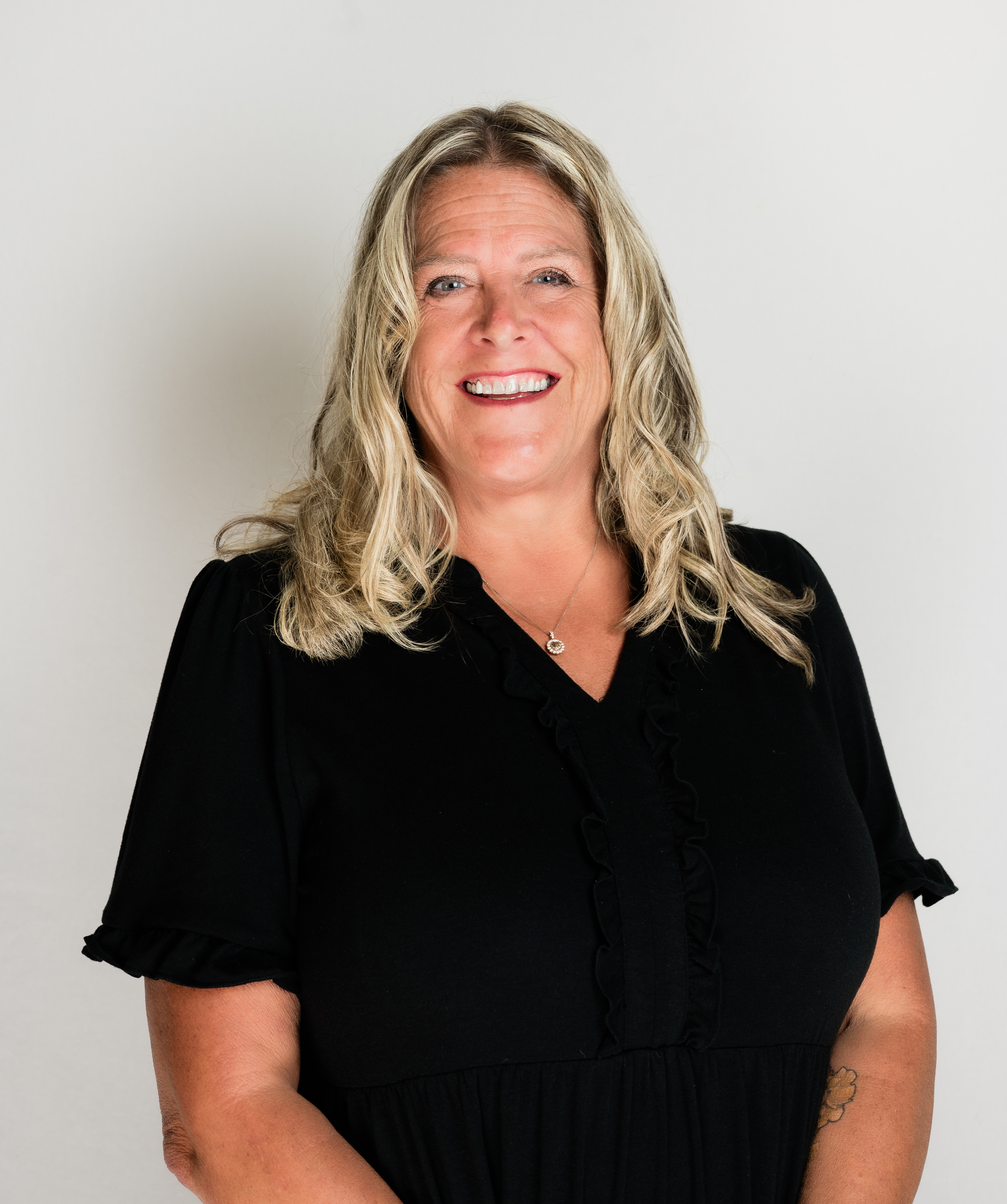 Amy Buker - Real Estate Agent - Better Homes and Gardens® Real Estate