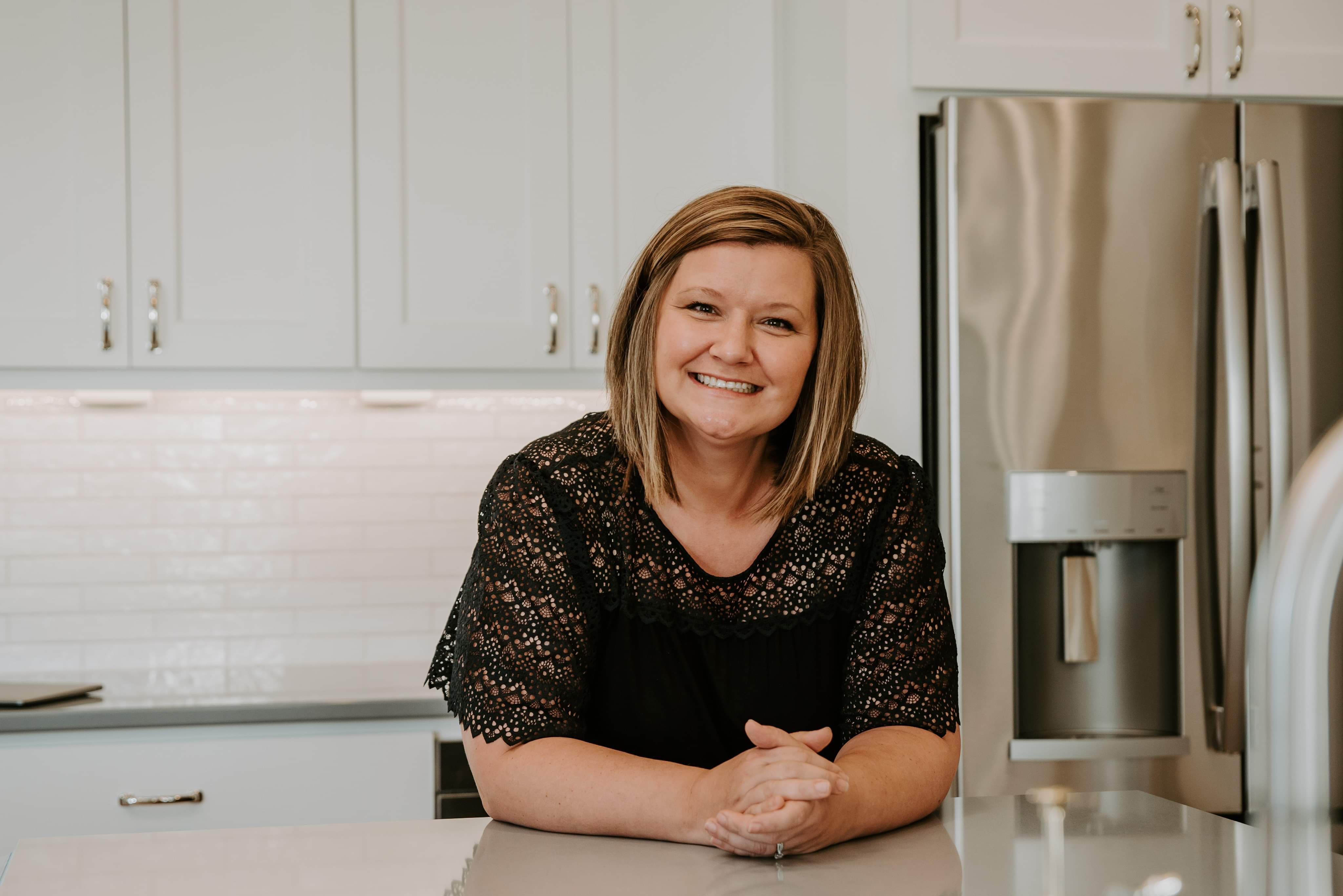 April Tucker - Real Estate Agent - Better Homes and Gardens® Real Estate