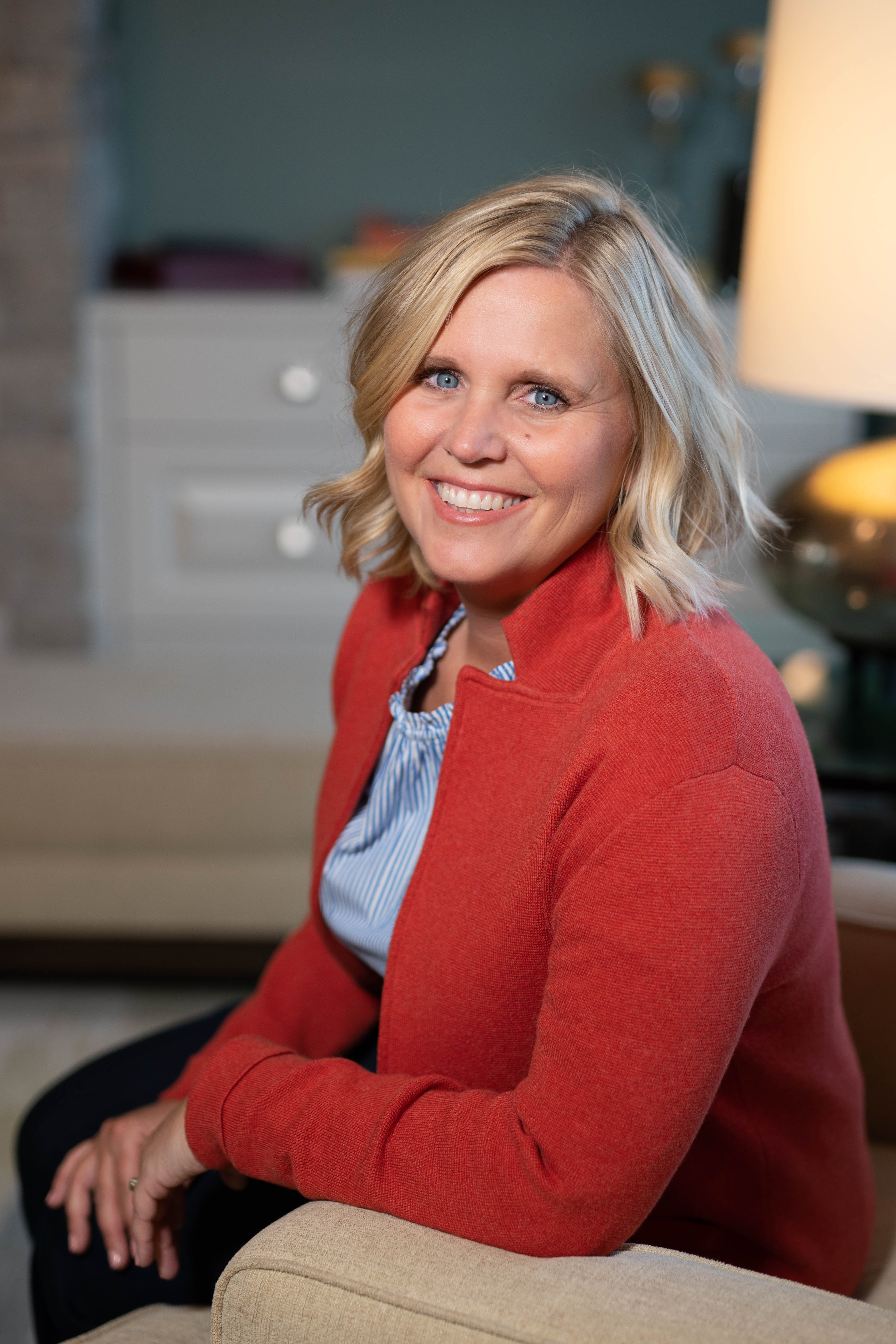Andi Coziahr - Real Estate Agent - Better Homes and Gardens® Real Estate