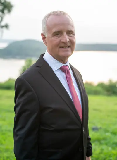 Donald Burns