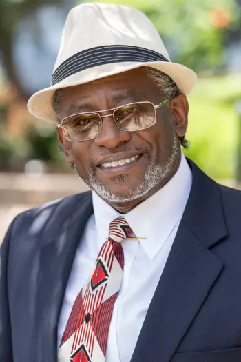 Tony Holmes
