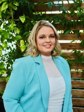 Lisa Murray