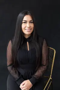 Stephanie Gonzalez-Bell