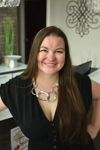 Kristelle Stanish