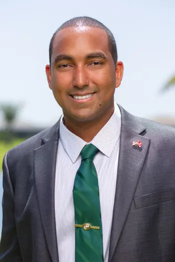 Fernando Taveras