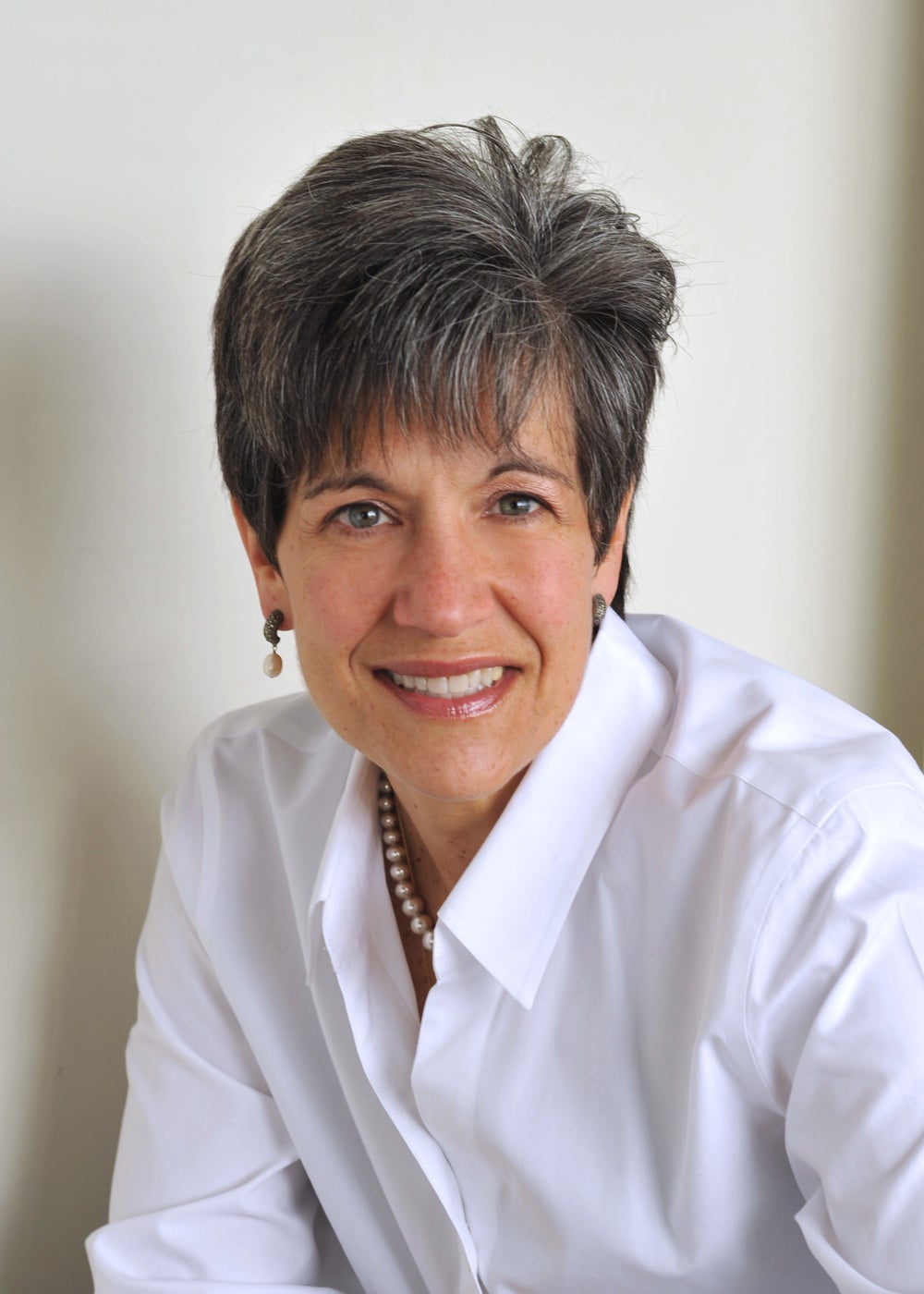 Valerie Ellis Real Estate Agent Better Homes and Gardens