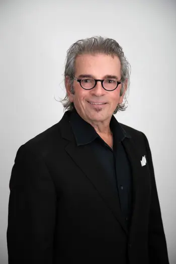 Larry Caldarera