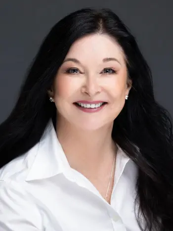 Lynne Masters
