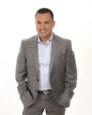 Gumer Alvarez
