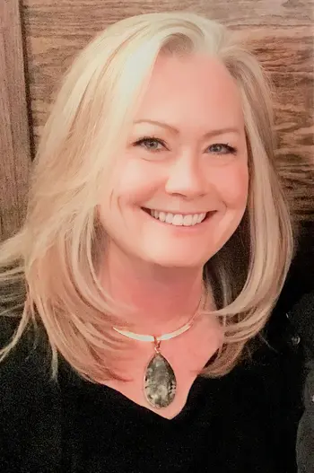 Betty Bomar