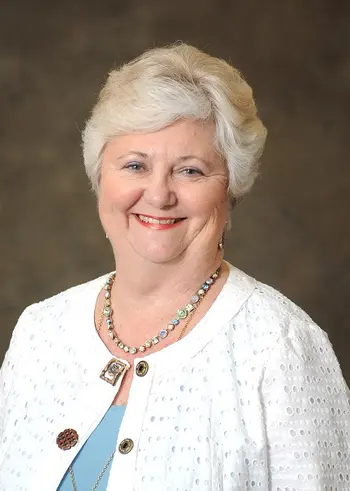 Suzanne Hill