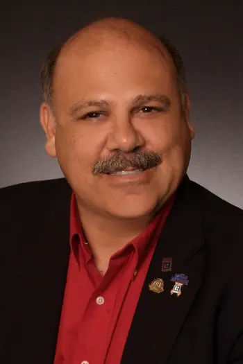 BRUCE GATES