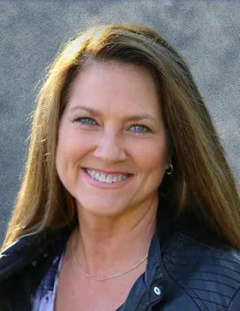 Dana Ficker