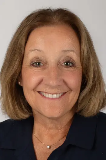 Annette Fewins