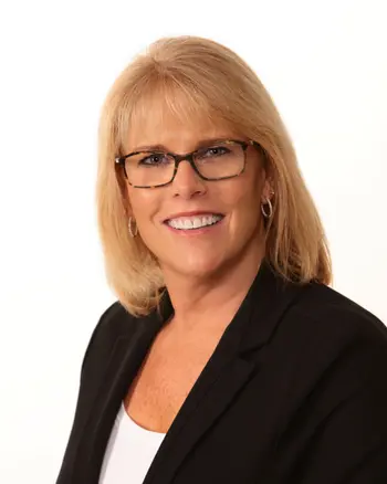 Suzanne Bladek