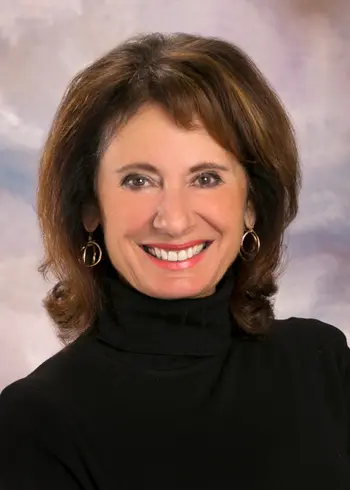 Roxanne Gunther
