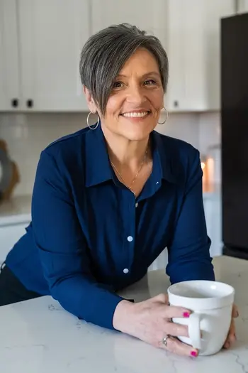 Lynda Nickelson