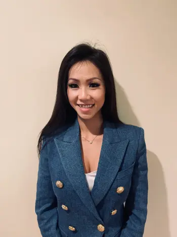 Nguyet Le