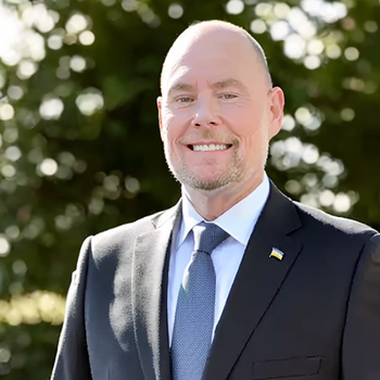 Chris Lyon