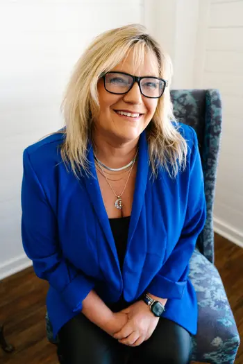 Angie Wells