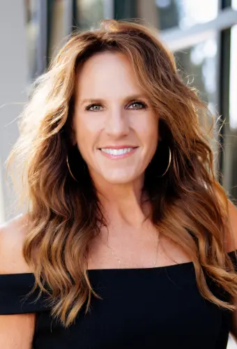 Laura Harris-Hodges