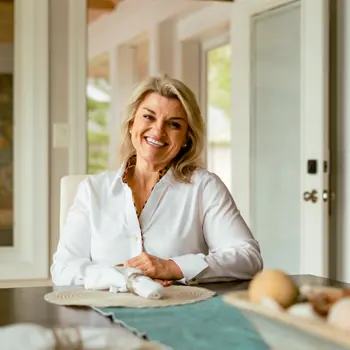 Pamela Hale