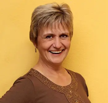 Tina Kolb