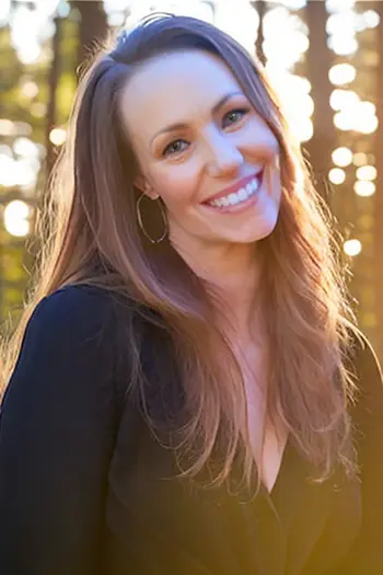 Tracy Thesenvitz