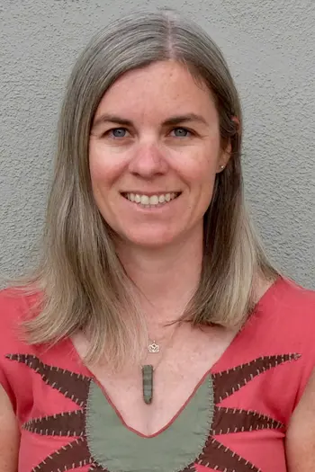 Lark McMillan