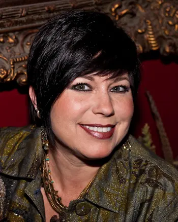 Lynn Harris