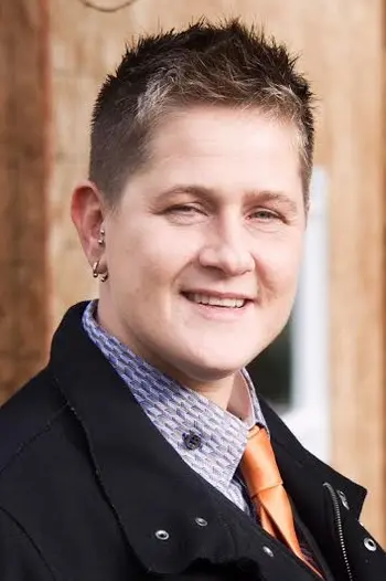 Louise Hansen