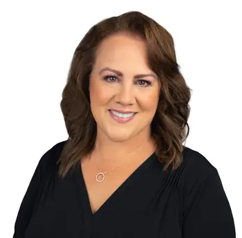 Julie Dukes