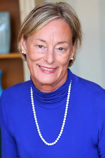 LAURA KEARNEY