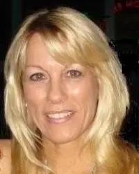 Tanja Hollowell