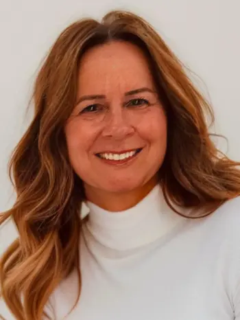Tami Lewis