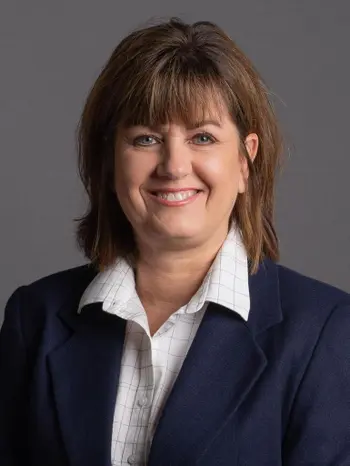 Suzanne Julius