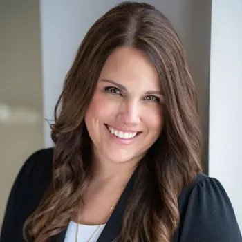 Jenny Roth