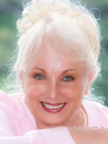 Lucy Adams