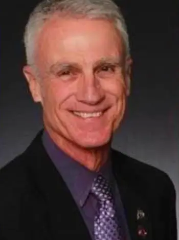 Carl Tackett