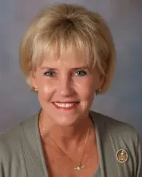 Lora Marksbury
