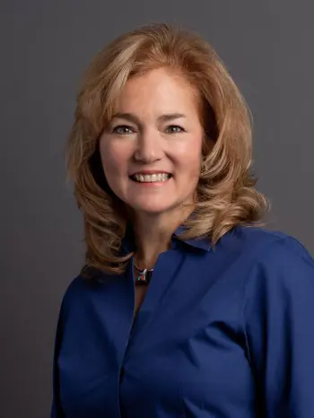 Julie Knotts