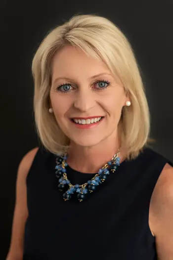 Susan Hunstad