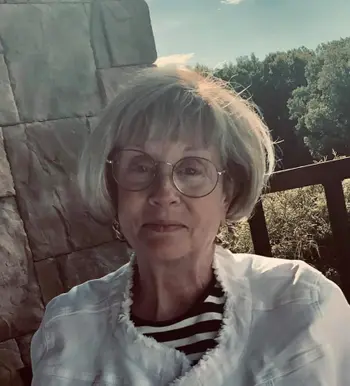 Suzanne Wood