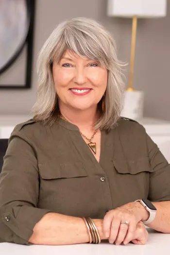 GAIL MOONEY