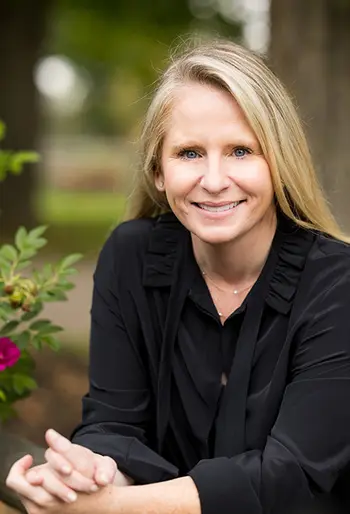 Liz Hogan