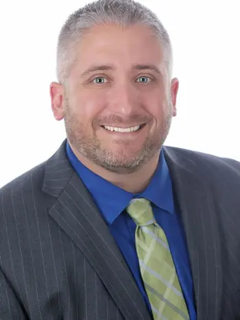 Adam M Weissenberger